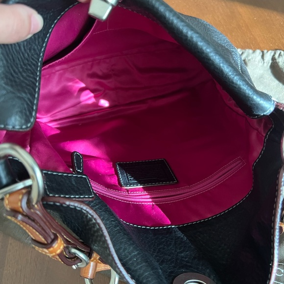 Coach Chelsea Pebbled Bag - Picture 7 of 14